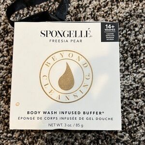 Spongelle freesia pear Body Wash Infused Buffer